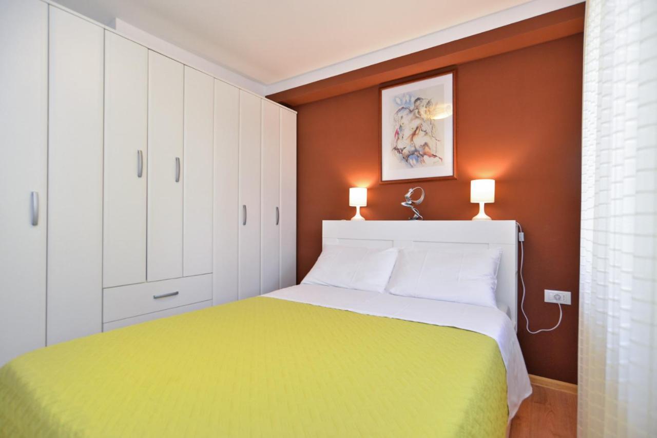 Apartment Snjezana 1064 Ровин Екстериор снимка